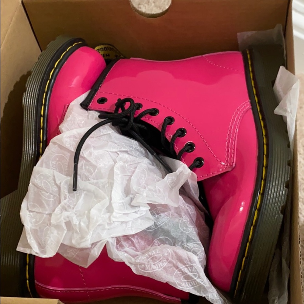 Dr. Martens kids boot
